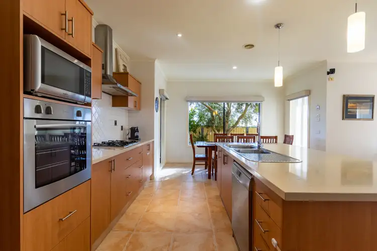Fifth view of Homely house listing, 1 Tamar Court, Narre Warren North VIC 3804