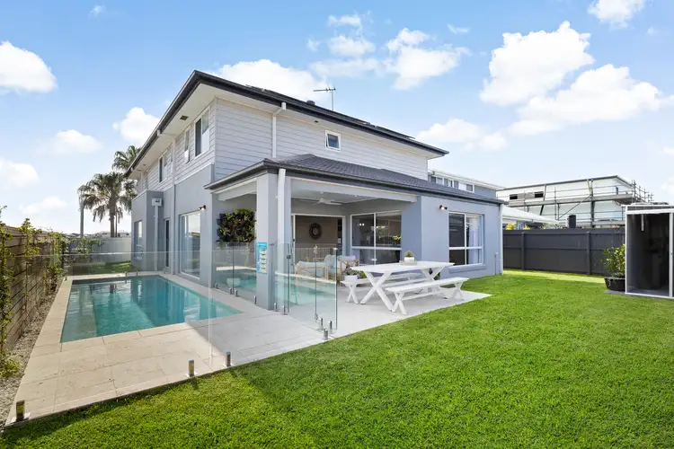 108 Aqua Street