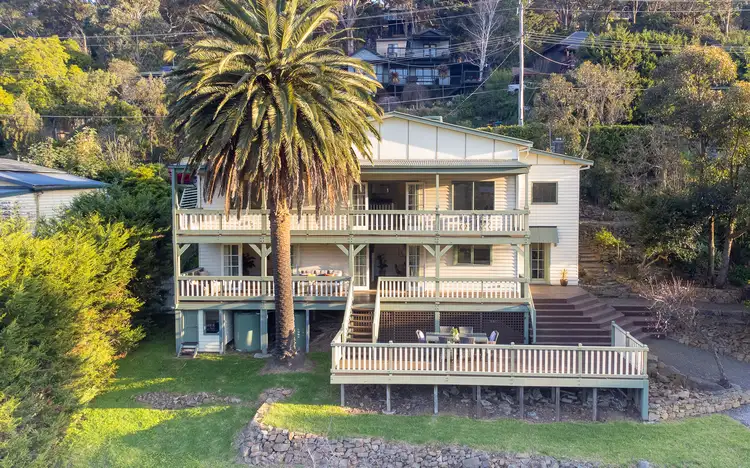 24 Ferndale Road, Upper Ferntree Gully VIC 3156