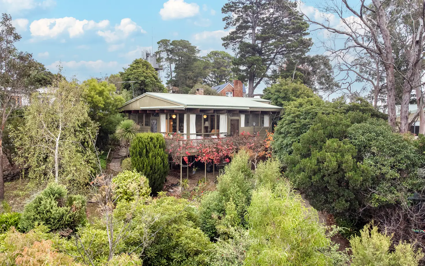Main view of Homely house listing, 6 Ruthven Way, Ringwood East VIC 3135
