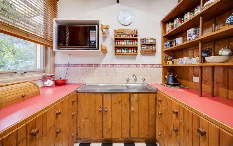 Sixth view of Homely house listing, 6 Ruthven Way, Ringwood East VIC 3135