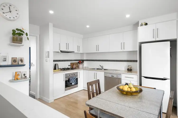 Second view of Homely apartment listing, 5/36 Railway Place, Fairfield VIC 3078