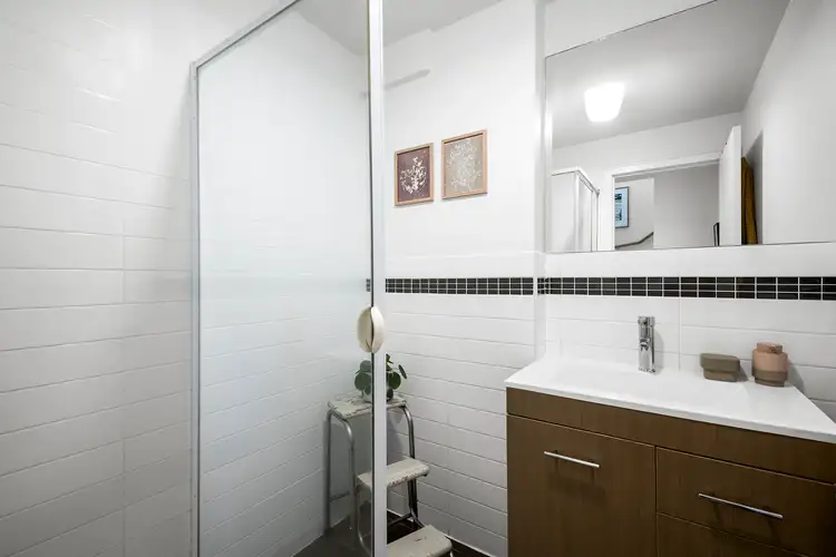 Fifth view of Homely apartment listing, 5/36 Railway Place, Fairfield VIC 3078