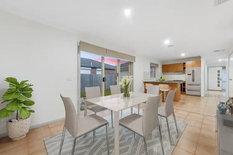 Sixth view of Homely house listing, 1 Marylou Court, Delahey VIC 3037
