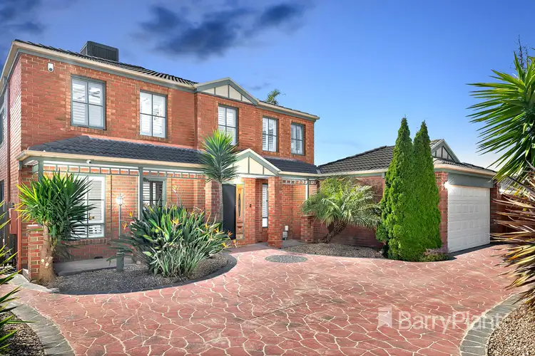 32 Kipping Rise, South Morang VIC 3752