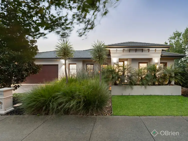 4 Sandarra Boulevard, Sandhurst VIC 3977