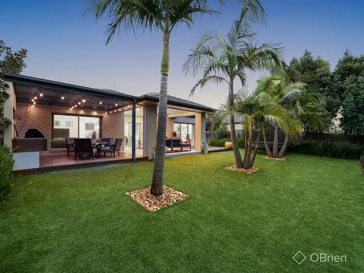 Second view of Homely house listing, 4 Sandarra Boulevard, Sandhurst VIC 3977