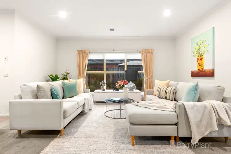 Fourth view of Homely house listing, 2 Banjo Paterson Drive, Pakenham VIC 3810