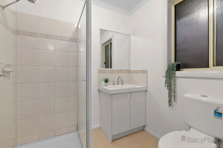 Sixth view of Homely house listing, 11 Kathryn Close, Pakenham VIC 3810