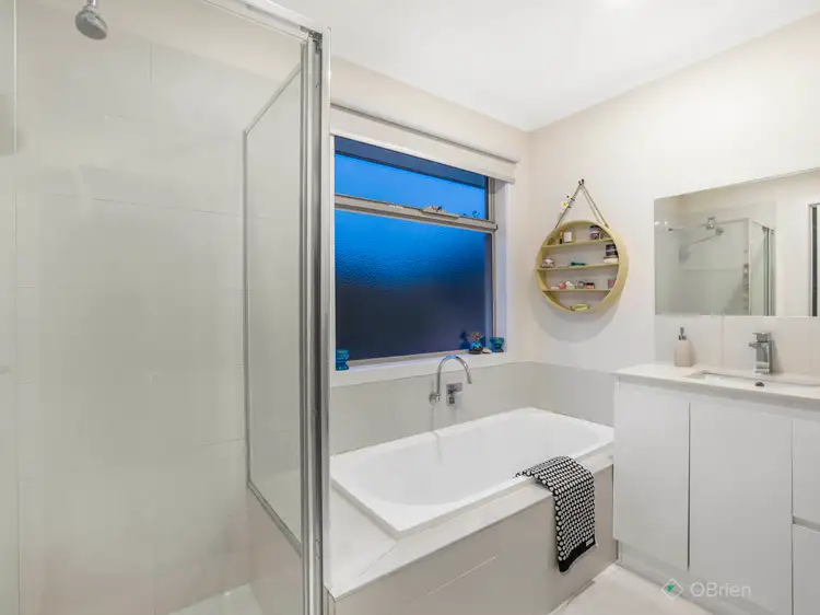 Sixth view of Homely house listing, 4 Diba Rise, Narre Warren VIC 3805
