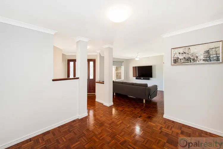 Fifth view of Homely house listing, 4 Taviano Vista, Secret Harbour WA 6173