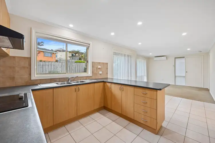 Sixth view of Homely unit listing, 1/24A Bellingham Street, Leongatha VIC 3953