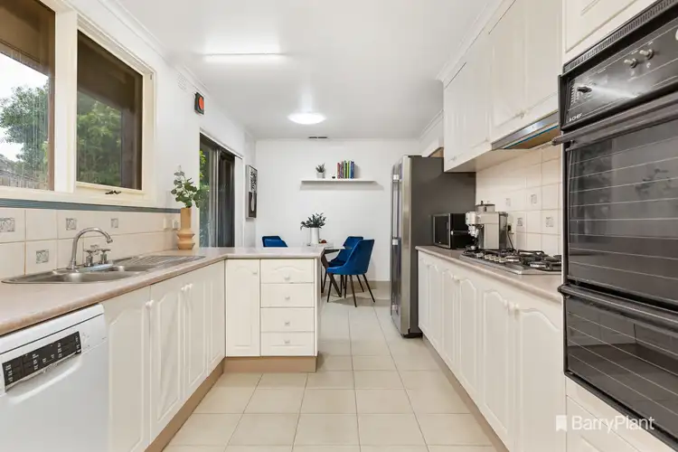 Fifth view of Homely house listing, 9 Denbigh Court, Keysborough VIC 3173