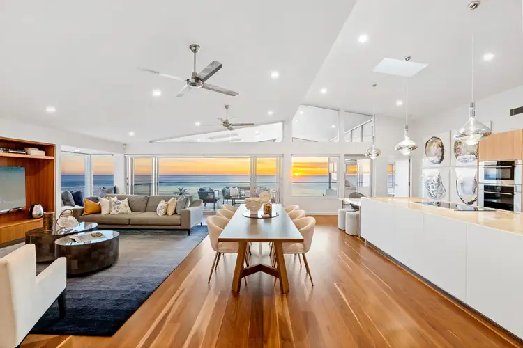 63 Edgecliffe Boulevard, Collaroy Plateau NSW 2097