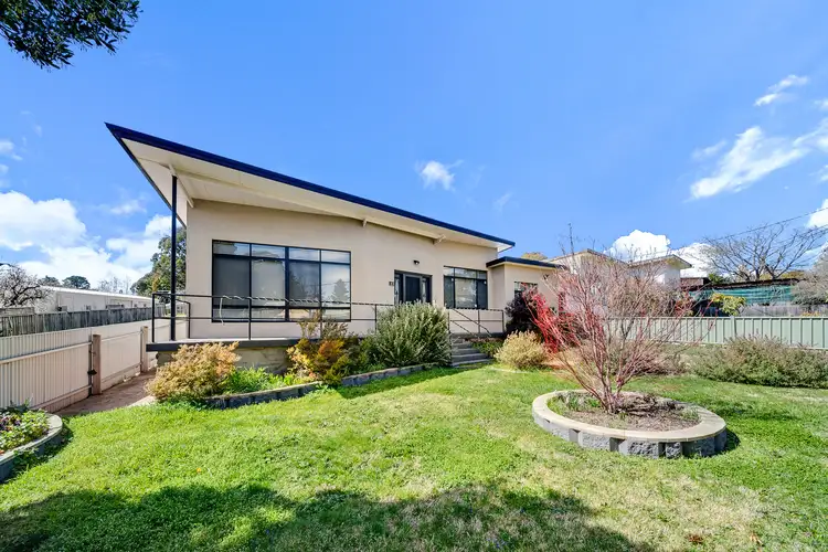 27 Cromwell Street, Cooma NSW 2630
