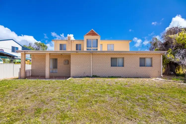 5 Drummond Circus, Cervantes WA 6511