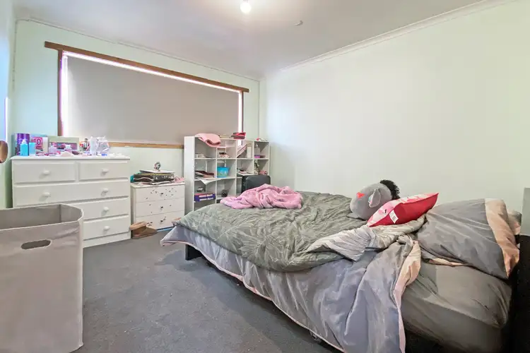 Sixth view of Homely house listing, 8 Kokoda Street, Warragul VIC 3820