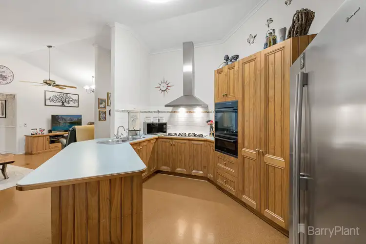 Fifth view of Homely house listing, 7 Aberdeen Heights, Pakenham VIC 3810