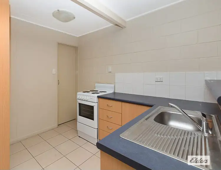 Sixth view of Homely unit listing, 4/54 Percy Street, West End QLD 4810