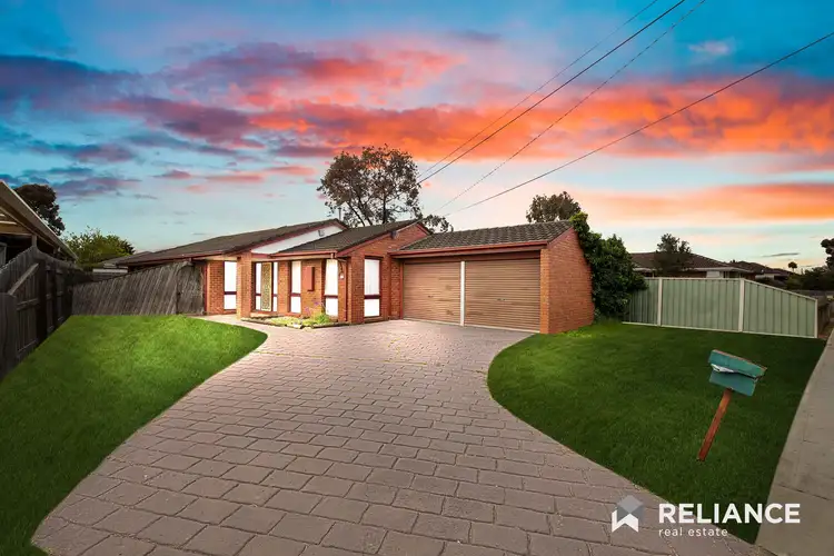 16 Clay Avenue, Hoppers Crossing VIC 3029
