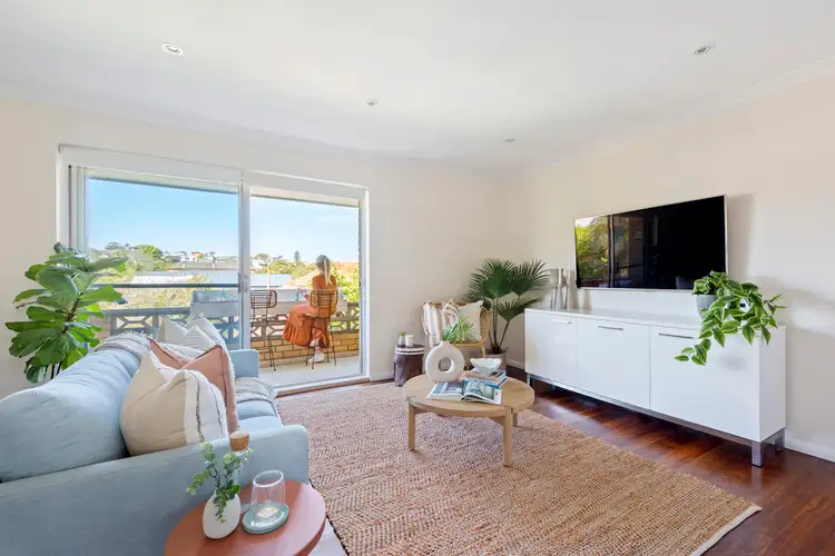 9/39 Wyuna Avenue, Freshwater NSW 2096