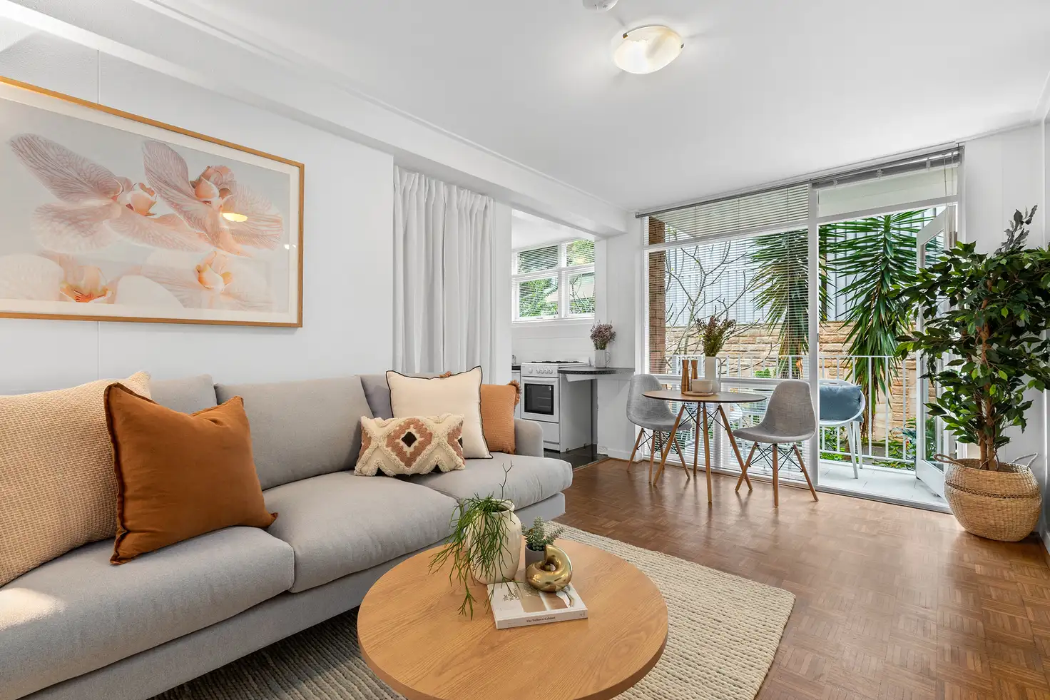 Main view of Homely apartment listing, 14/5-7 Esplanade, Elizabeth Bay NSW 2011