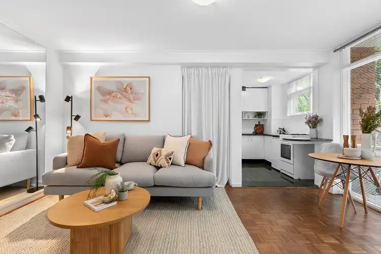 Third view of Homely apartment listing, 14/5-7 Esplanade, Elizabeth Bay NSW 2011