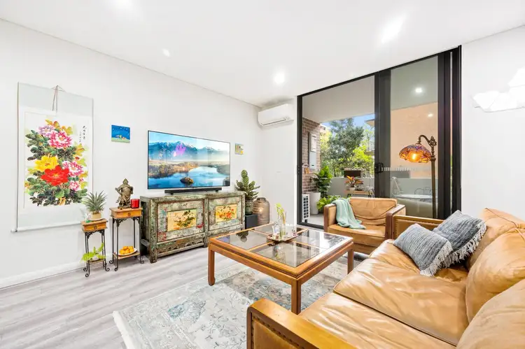 8/21-23 Gladstone Street, Burwood NSW 2134