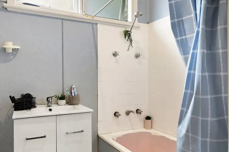 Fifth view of Homely house listing, 2 Ridley Street, Charlestown NSW 2290