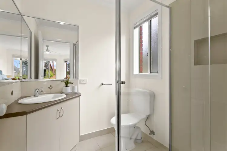 Fifth view of Homely house listing, 8 Jessica Place, Carrum Downs VIC 3201