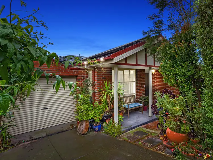 2A Monica Street, Burwood VIC 3125