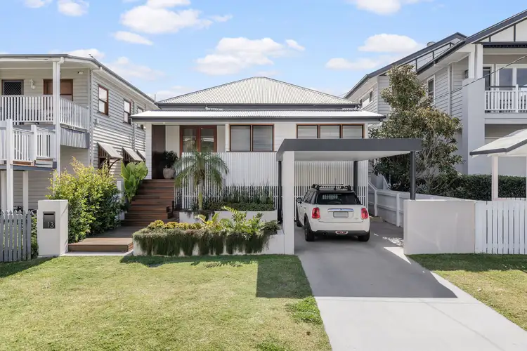 13 Park Street, Hawthorne QLD 4171