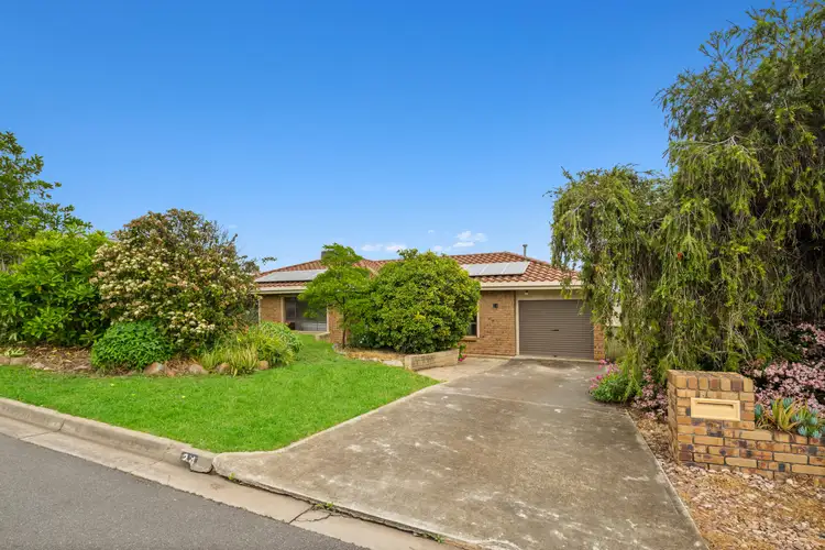 24 Slade Crescent, Hallett Cove SA 5158