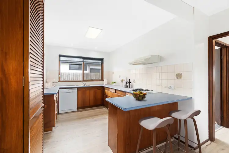 17 Hazelwood Road, Traralgon VIC 3844