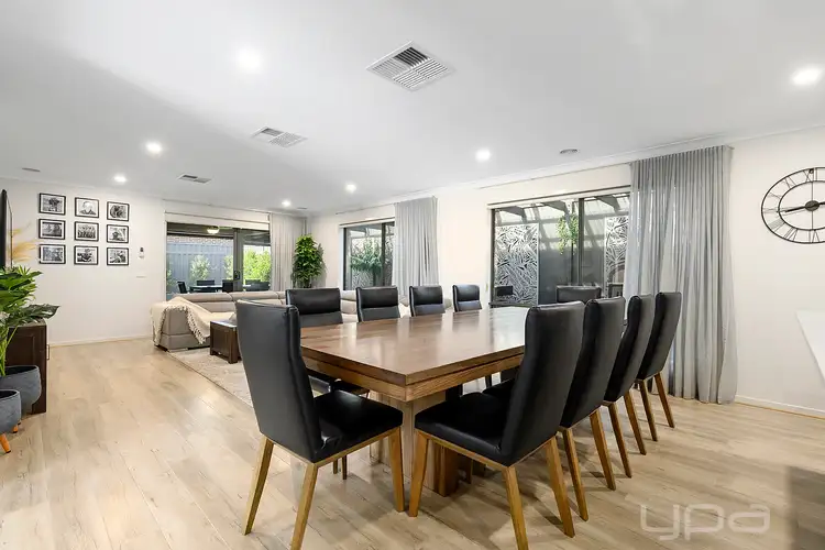 Sixth view of Homely house listing, 6 Stevenage Drive, Strathtulloh VIC 3338