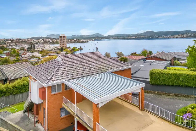 Main view of Homely unit listing, 2/9 Manresa Court, Sandy Bay TAS 7005