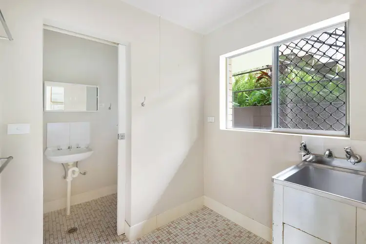 Fifth view of Homely apartment listing, 5/25 Bent Street, Coffs Harbour NSW 2450