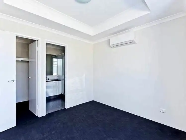Sixth view of Homely house listing, 18 Carrigallen Street, Ridgewood WA 6030