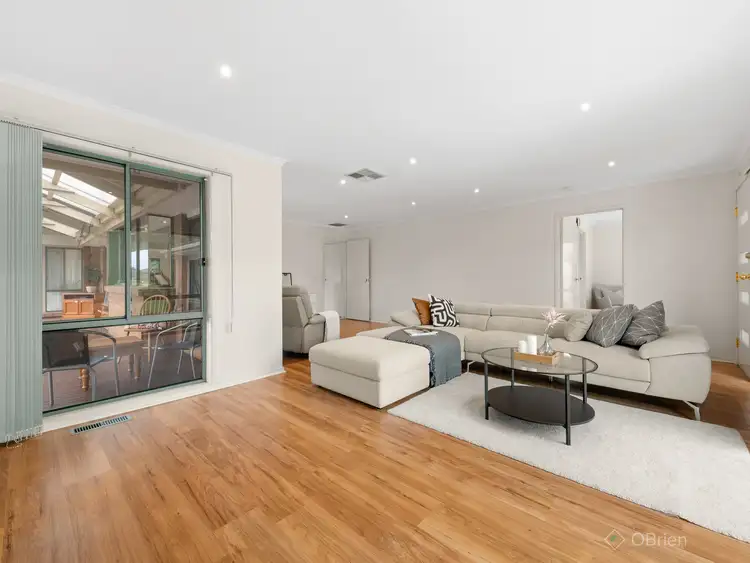 Second view of Homely house listing, 7 Kilfera Court, Narre Warren VIC 3805