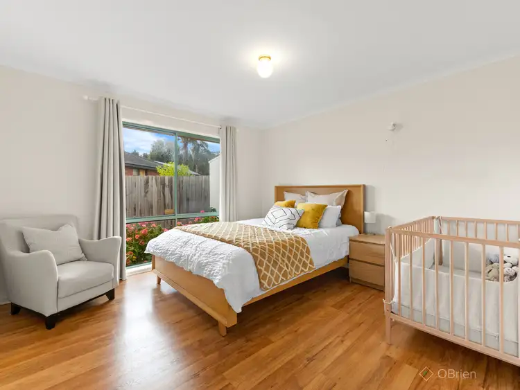 Sixth view of Homely house listing, 7 Kilfera Court, Narre Warren VIC 3805