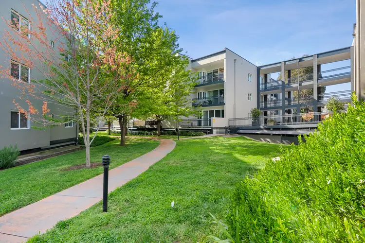 60/68 Hardwick Crescent, Holt ACT 2615