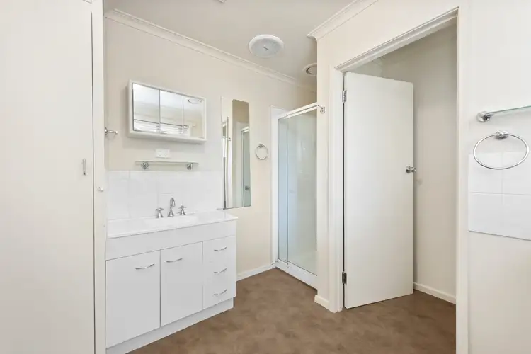 Fourth view of Homely unit listing, 1/75 Cuthberts Road, Alfredton VIC 3350