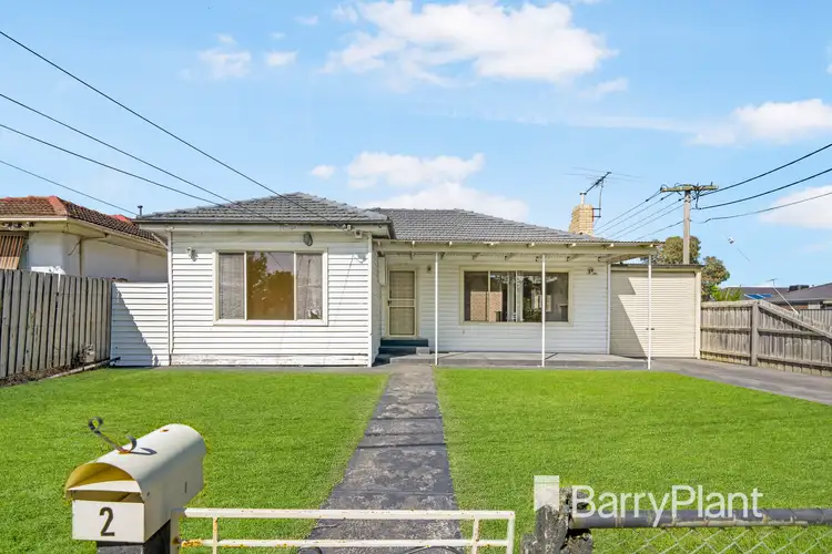 2 Pennell Avenue, St Albans VIC 3021