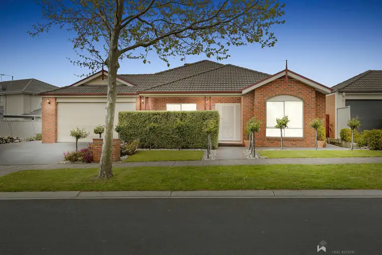 74 Mission Hills Way, Craigieburn VIC 3064