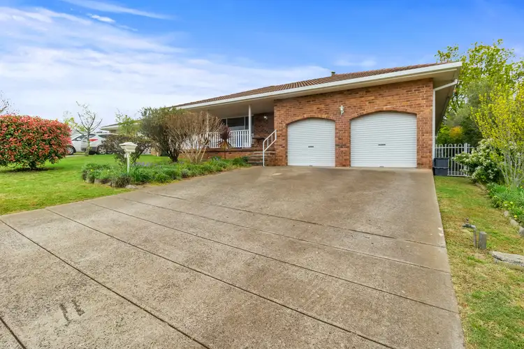 Main view of Homely house listing, 5 Anton Close, Armidale NSW 2350
