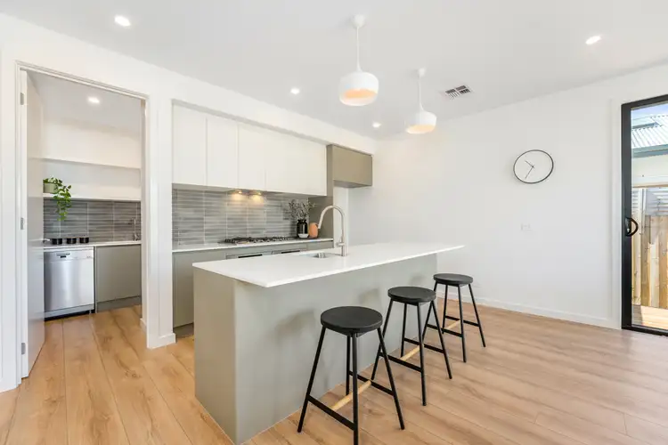 Fifth view of Homely unit listing, 735 Nepean Highway, Mornington VIC 3931
