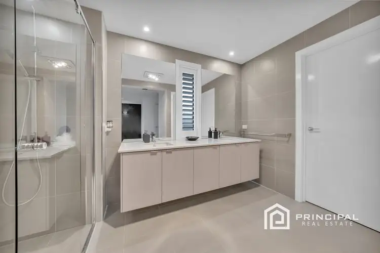 Fifth view of Homely house listing, 8 Pasture Circuit, Clyde North VIC 3978