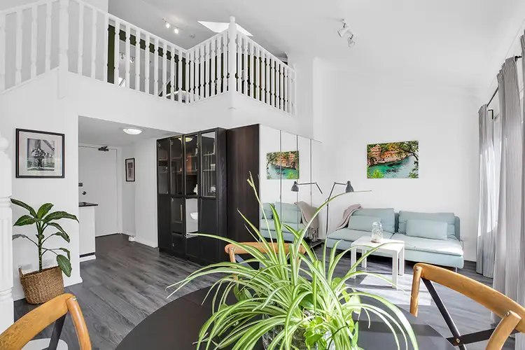 42/120 Cabramatta Road