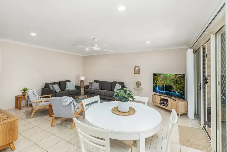 1/7 Wuruma Court, Elanora QLD 4221