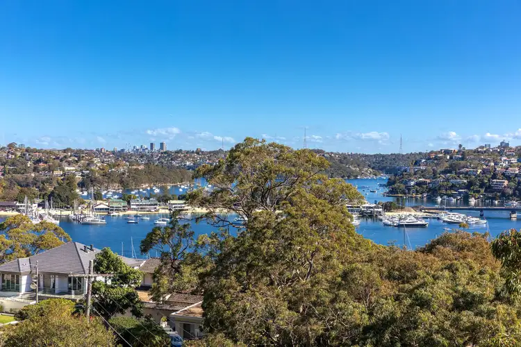 34 Peronne Avenue, Clontarf NSW 2093